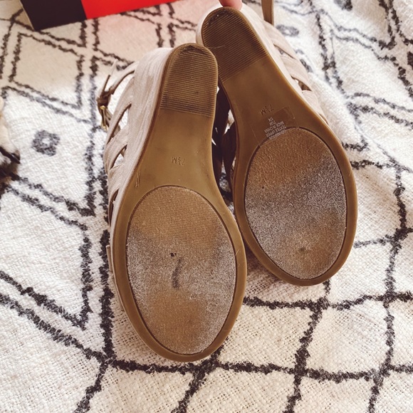 G by Guess Hampton Wedges - Picture 7 of 8